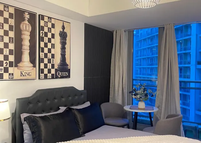 Azure Urban Ph 1504 Hotel